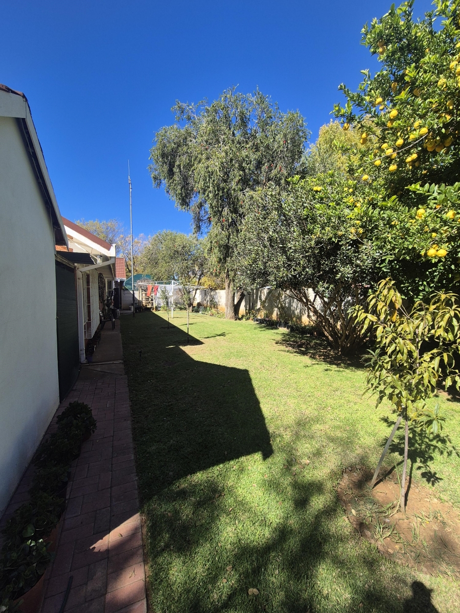4 Bedroom Property for Sale in Wolmaransstad North West